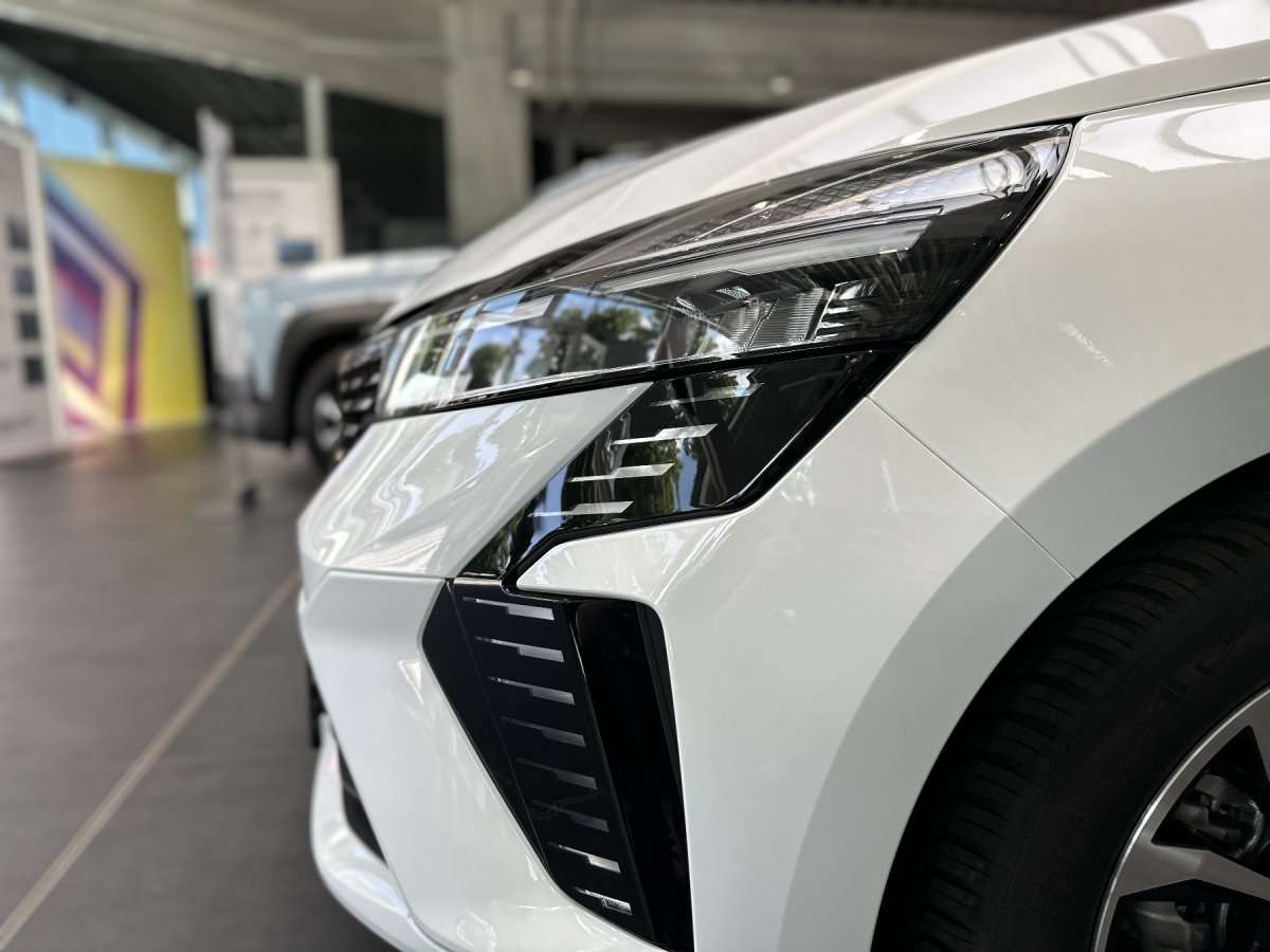 Fahrzeugbild eines Renault Clio
