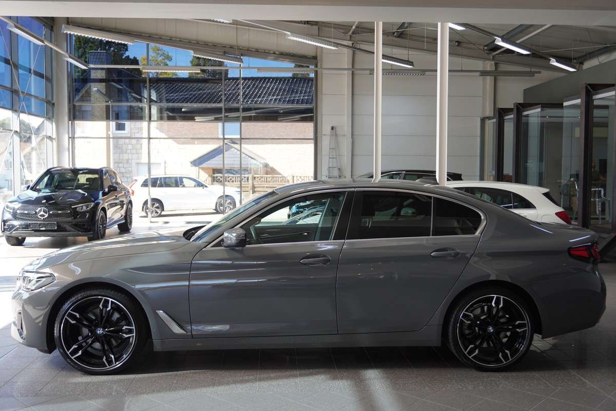 Fahrzeugbild eines BMW 5er-Reihe