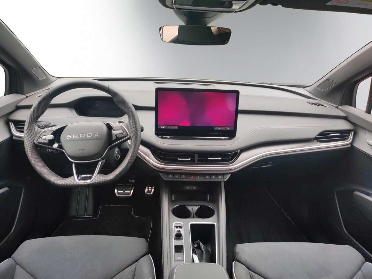 Fahrzeugbild eines Skoda ELROQ