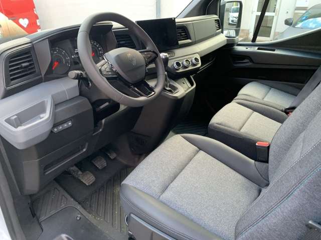 Fahrzeugbild eines Renault Master