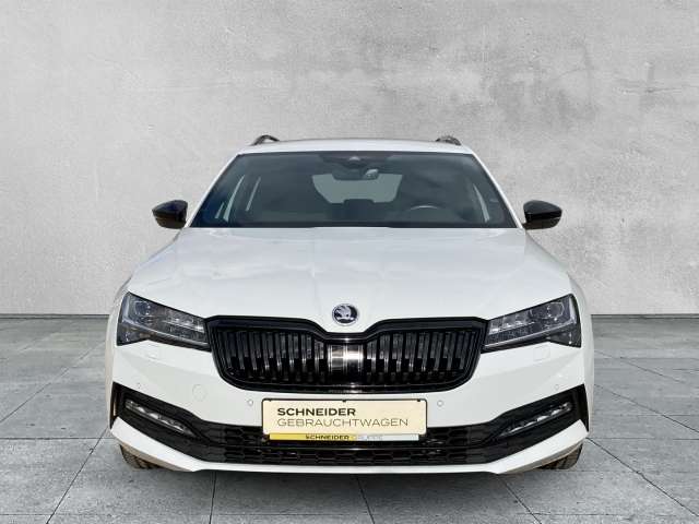Fahrzeugbild eines Skoda Superb