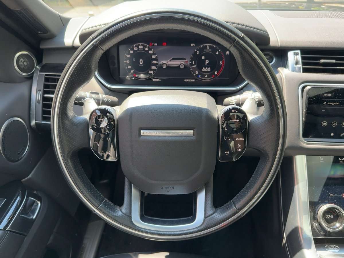 Fahrzeugbild eines Land Rover Range Rover Sport