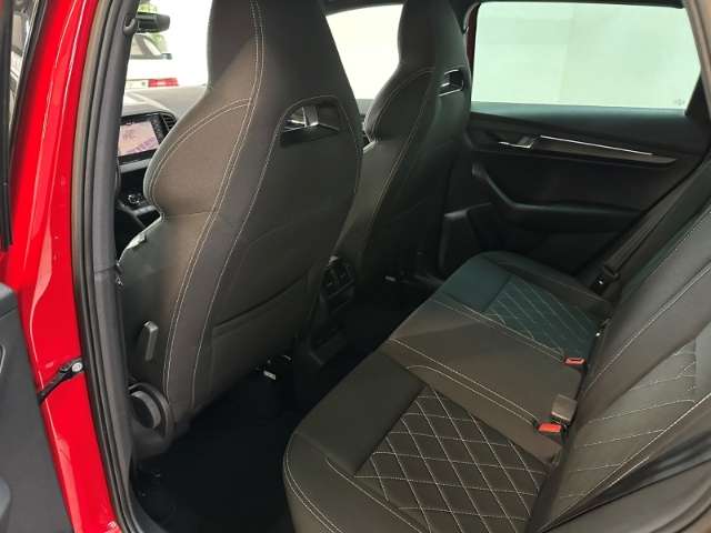 Fahrzeugbild eines Skoda Karoq