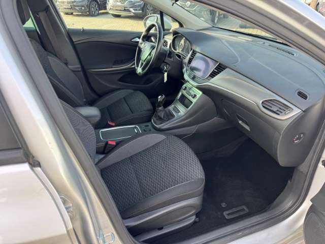 Fahrzeugbild eines Opel Astra