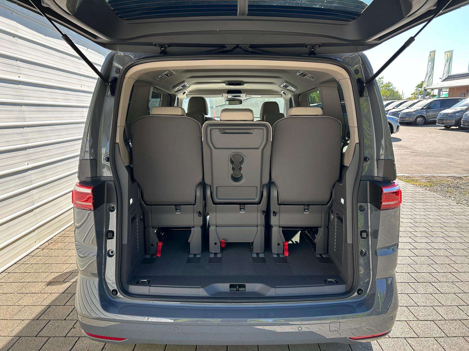 Fahrzeugbild eines Volkswagen Multivan