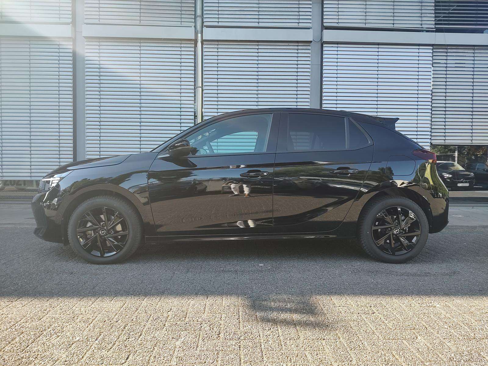 Fahrzeugbild eines Opel Corsa