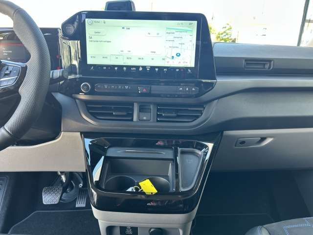 Fahrzeugbild eines Ford Tourneo Custom