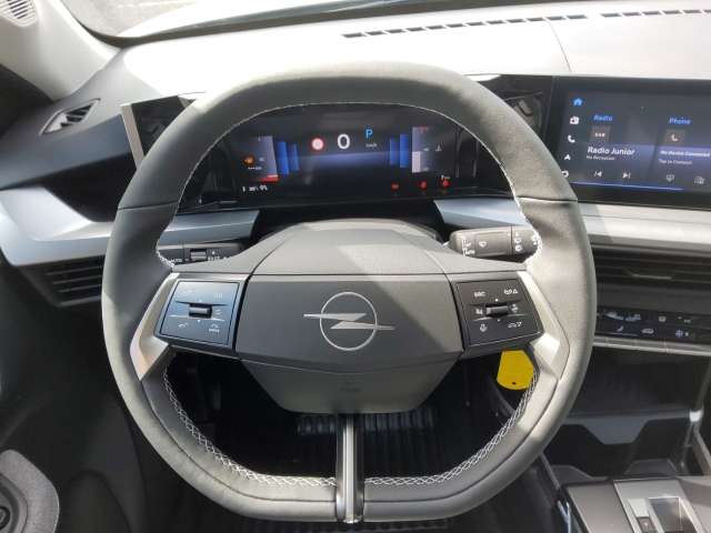 Fahrzeugbild eines Opel Frontera
