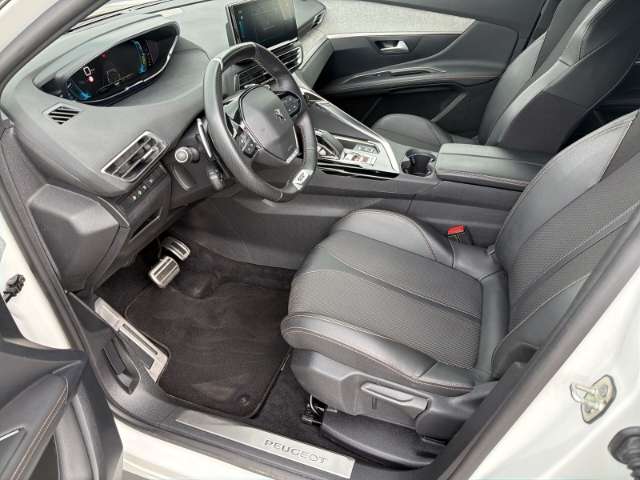 Fahrzeugbild eines Peugeot 3008
