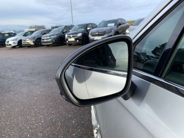 Fahrzeugbild eines Renault Clio