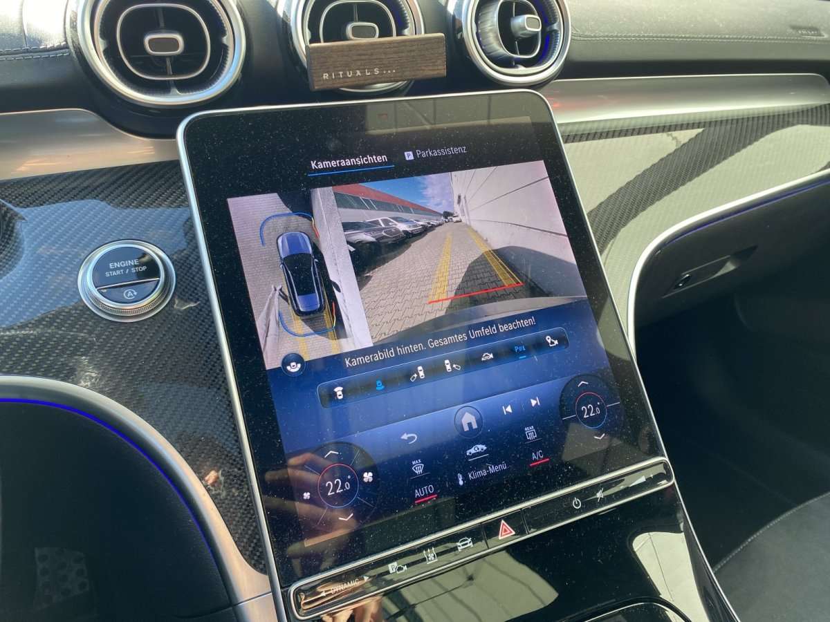 Fahrzeugbild eines Mercedes-Benz C-Klasse