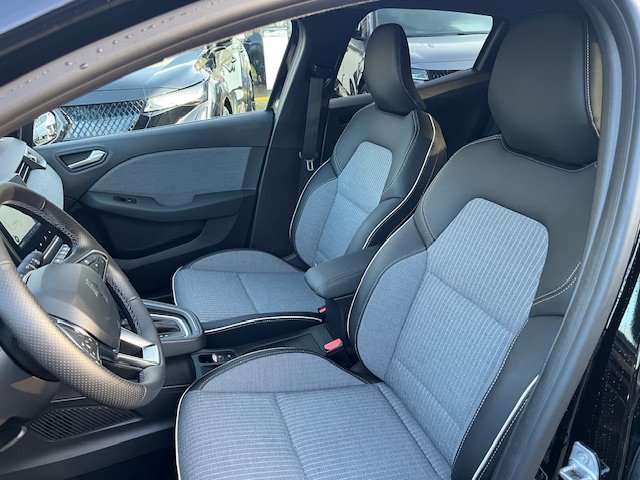 Fahrzeugbild eines Renault Clio