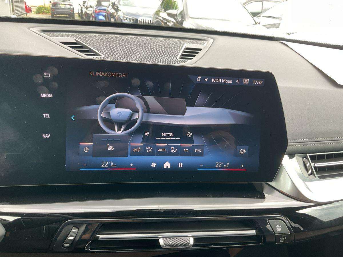 Fahrzeugbild eines BMW X1