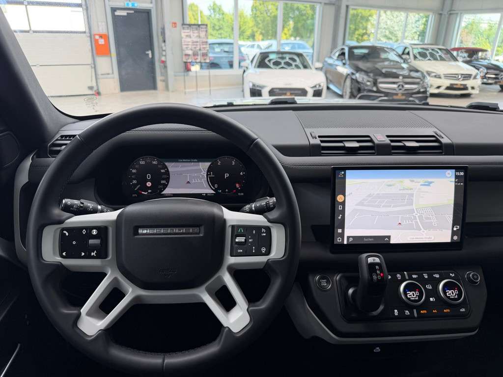 Fahrzeugbild eines Land Rover Defender