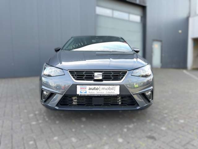 Fahrzeugbild eines SEAT Ibiza