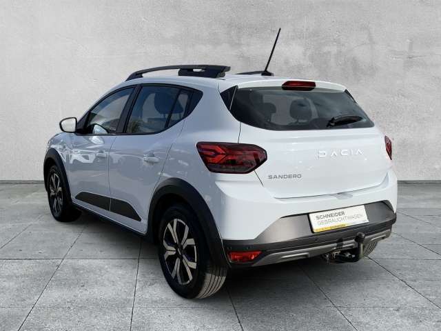 Fahrzeugbild eines Dacia Sandero
