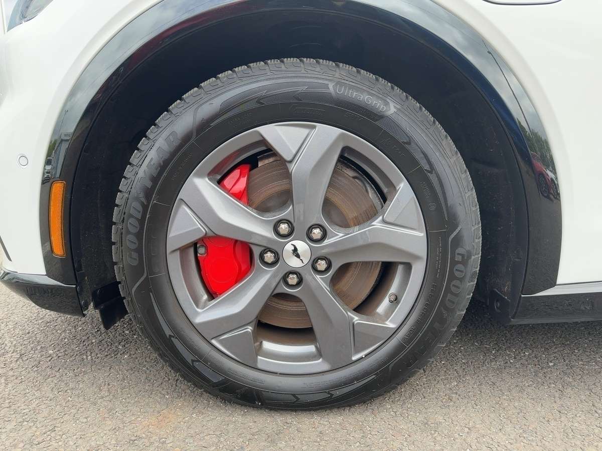 Fahrzeugbild eines Ford Mustang Mach-E