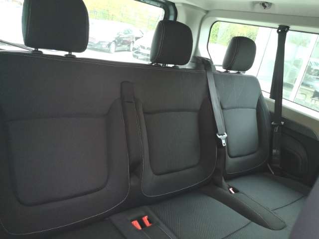 Fahrzeugbild eines Renault Trafic