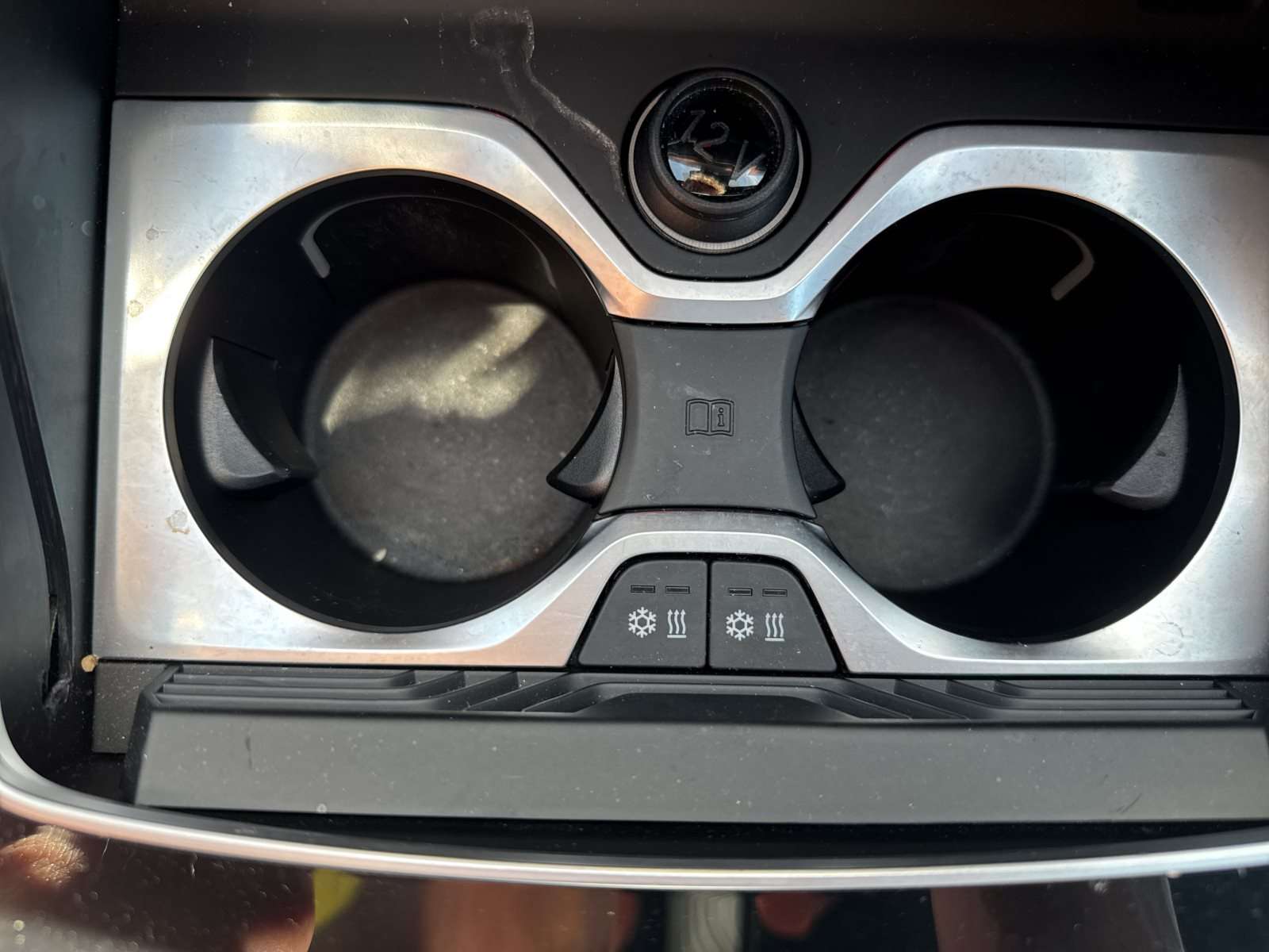 Fahrzeugbild eines BMW X6