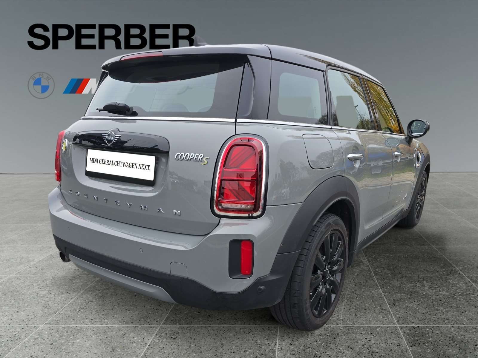 Fahrzeugbild eines MINI COOPER SE