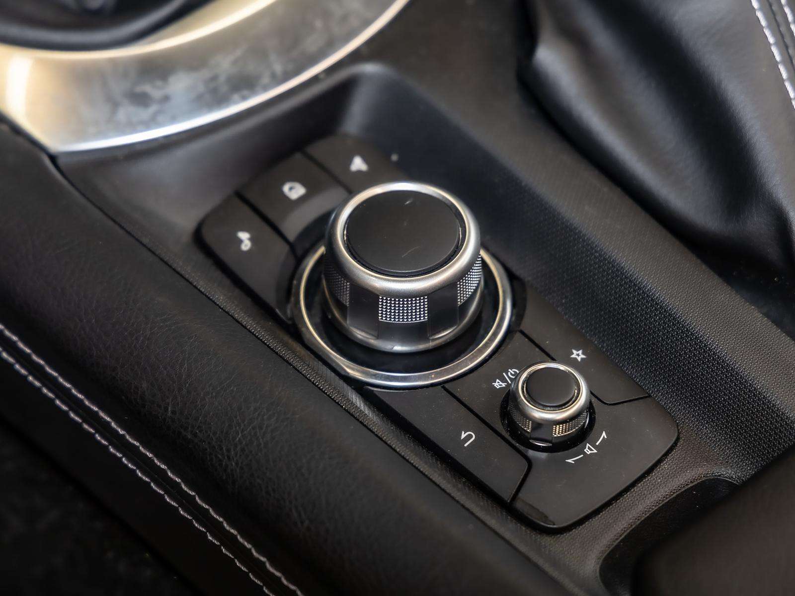 Fahrzeugbild eines Mazda MX-5