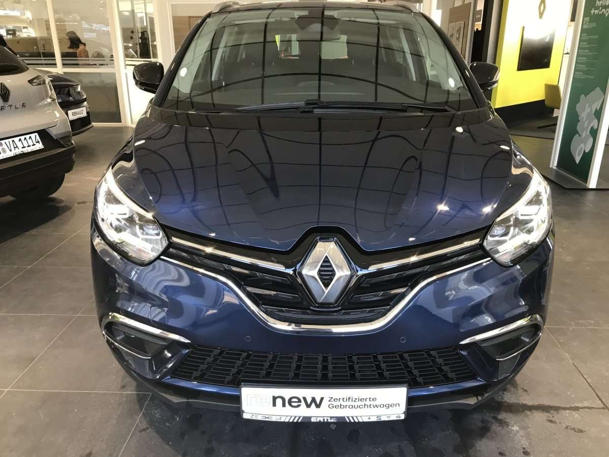 Fahrzeugbild eines Renault Grand Scénic
