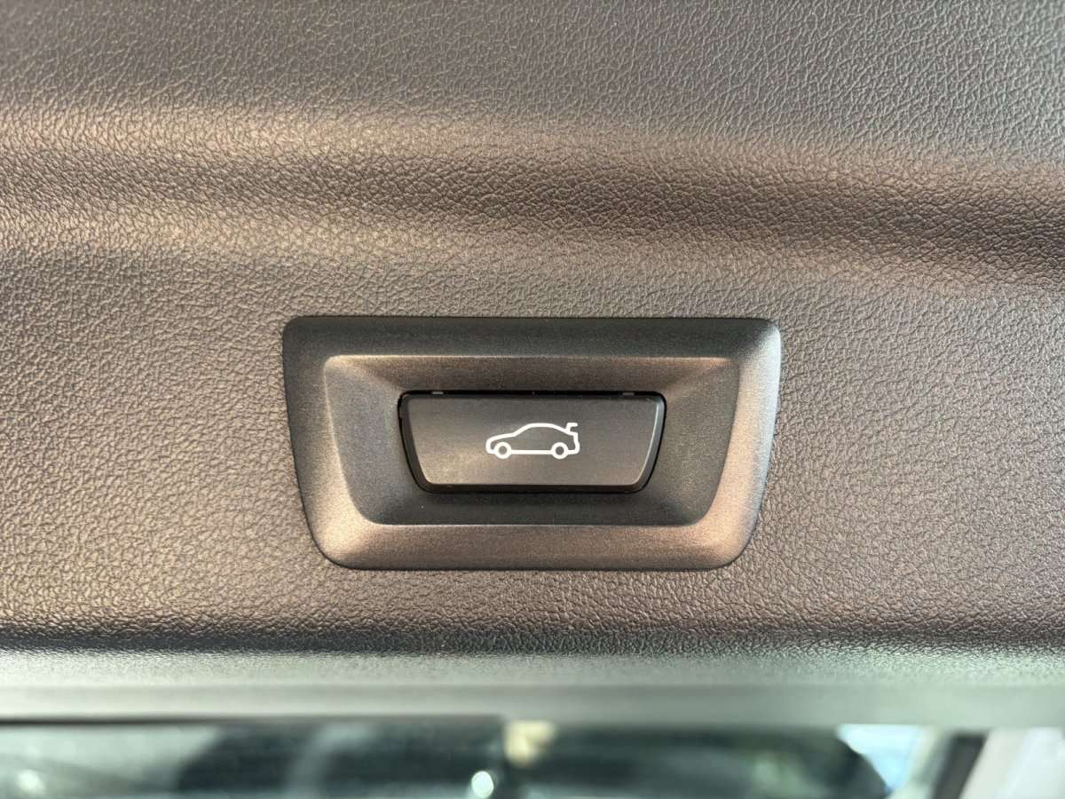 Fahrzeugbild eines BMW iX1