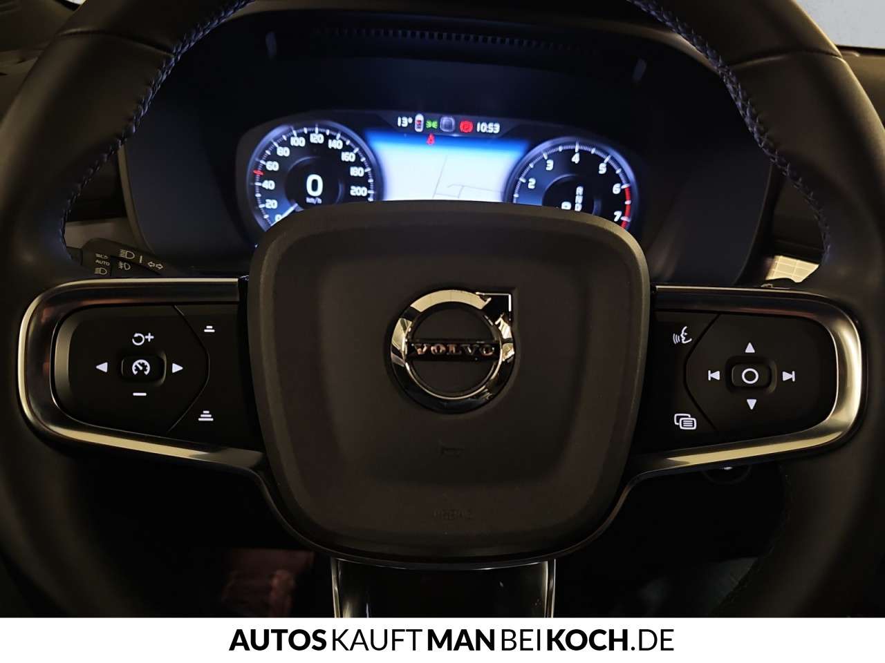 Fahrzeugbild eines Volvo XC40