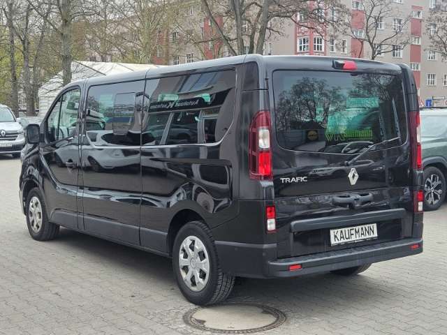 Fahrzeugbild eines Renault Trafic