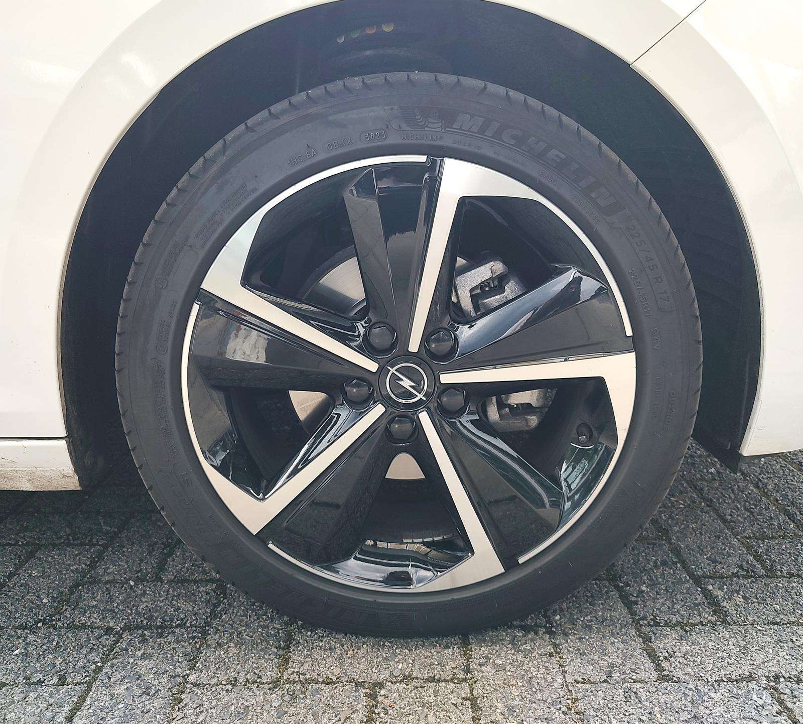 Fahrzeugbild eines Opel Astra