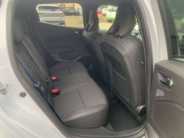 Fahrzeugbild eines Renault Clio