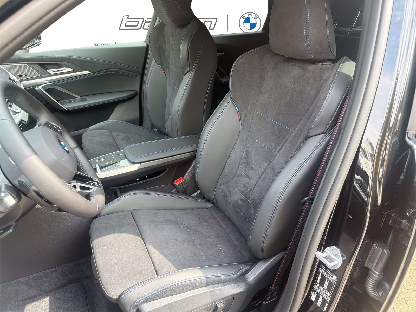 Fahrzeugbild eines BMW X1