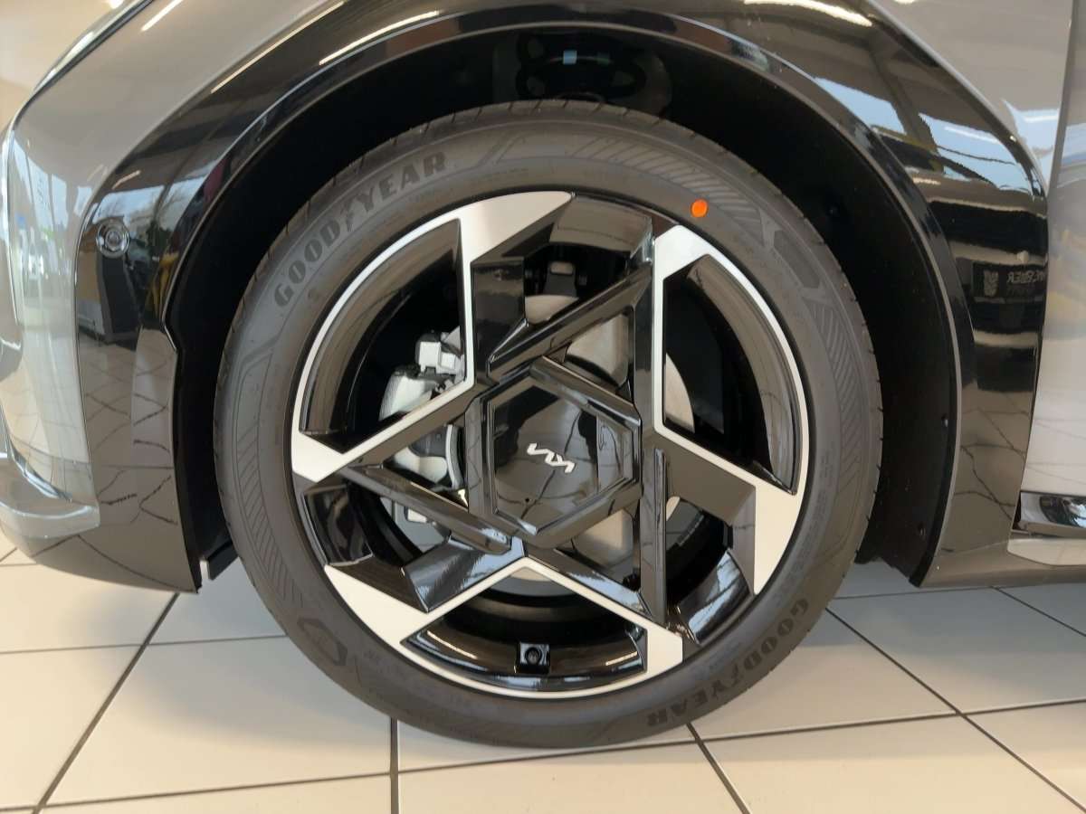 Fahrzeugbild eines Kia EV4