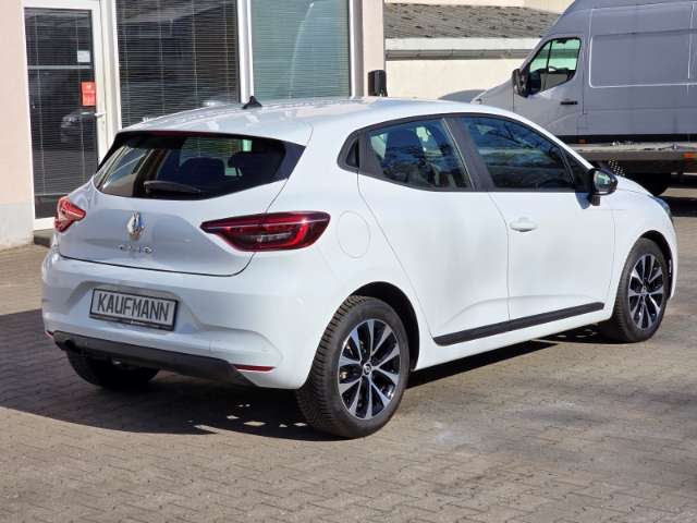 Fahrzeugbild eines Renault Clio