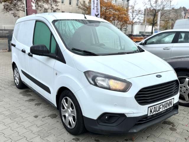 Fahrzeugbild eines Ford Transit Courier