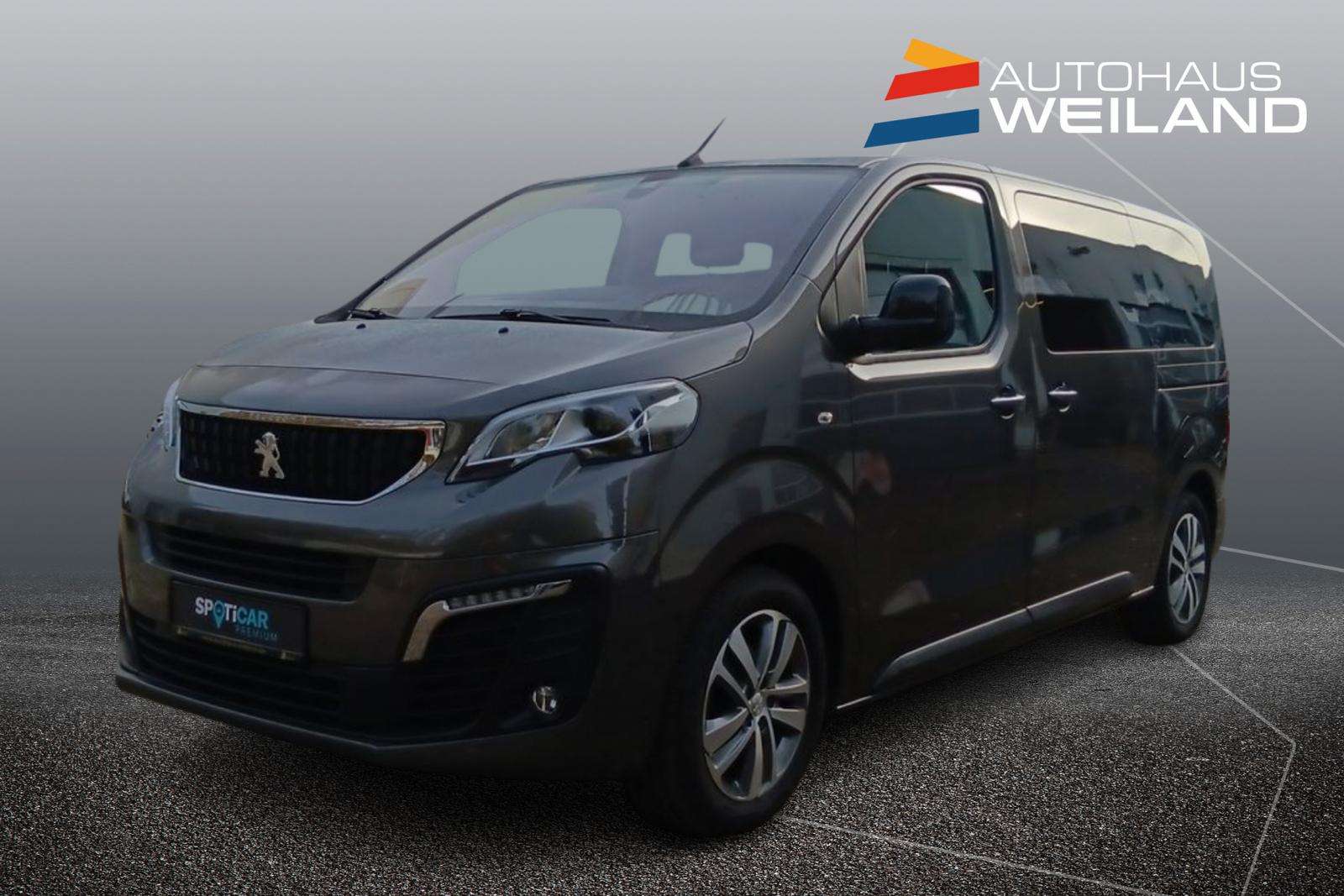 Fahrzeugbild eines Peugeot Traveller