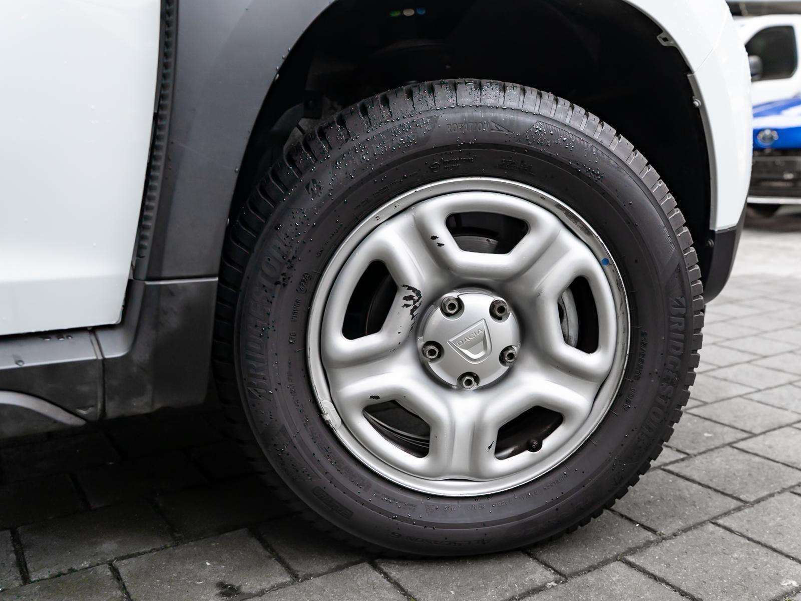 Fahrzeugbild eines Dacia Duster