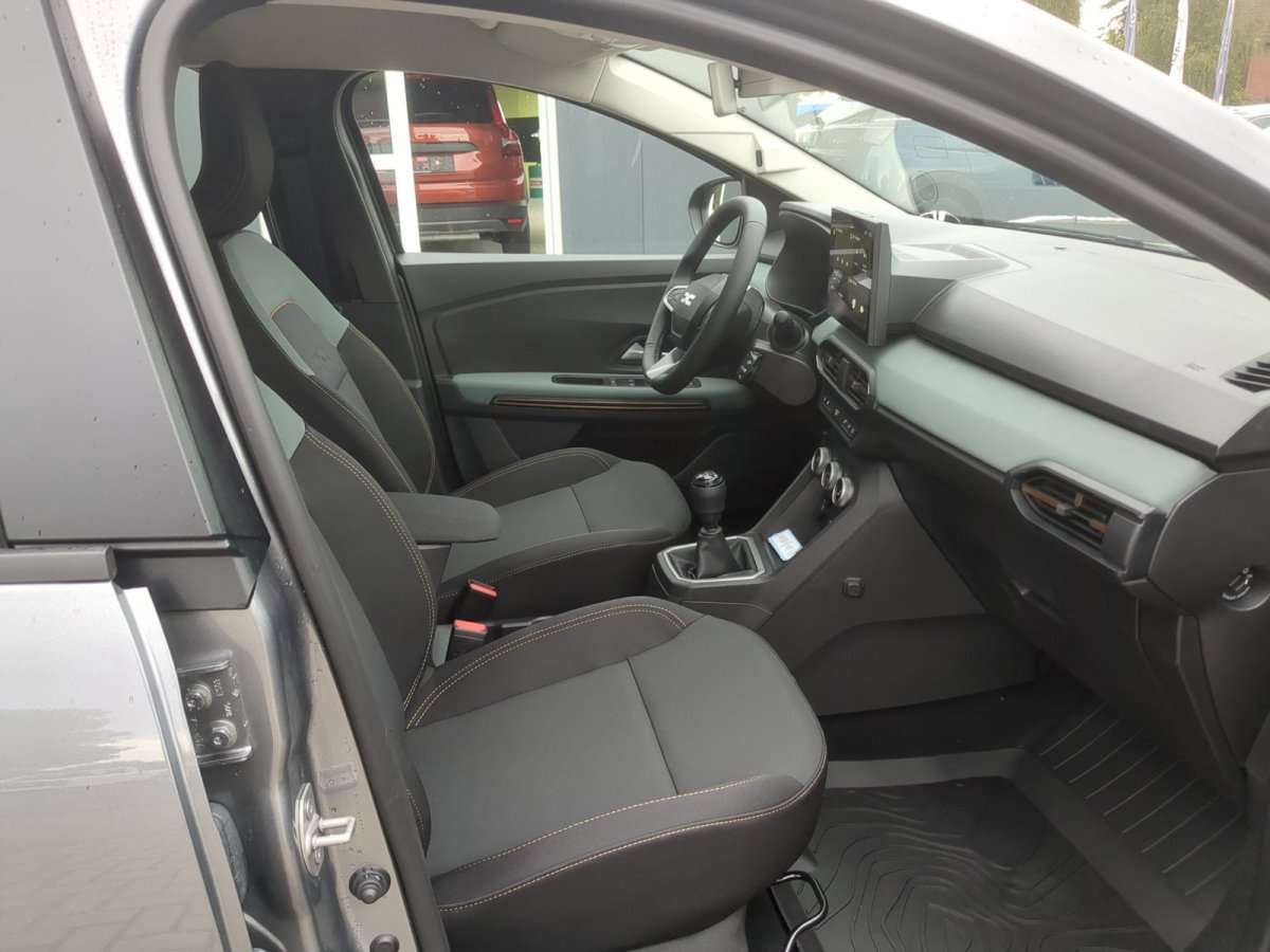 Fahrzeugbild eines Dacia Sandero