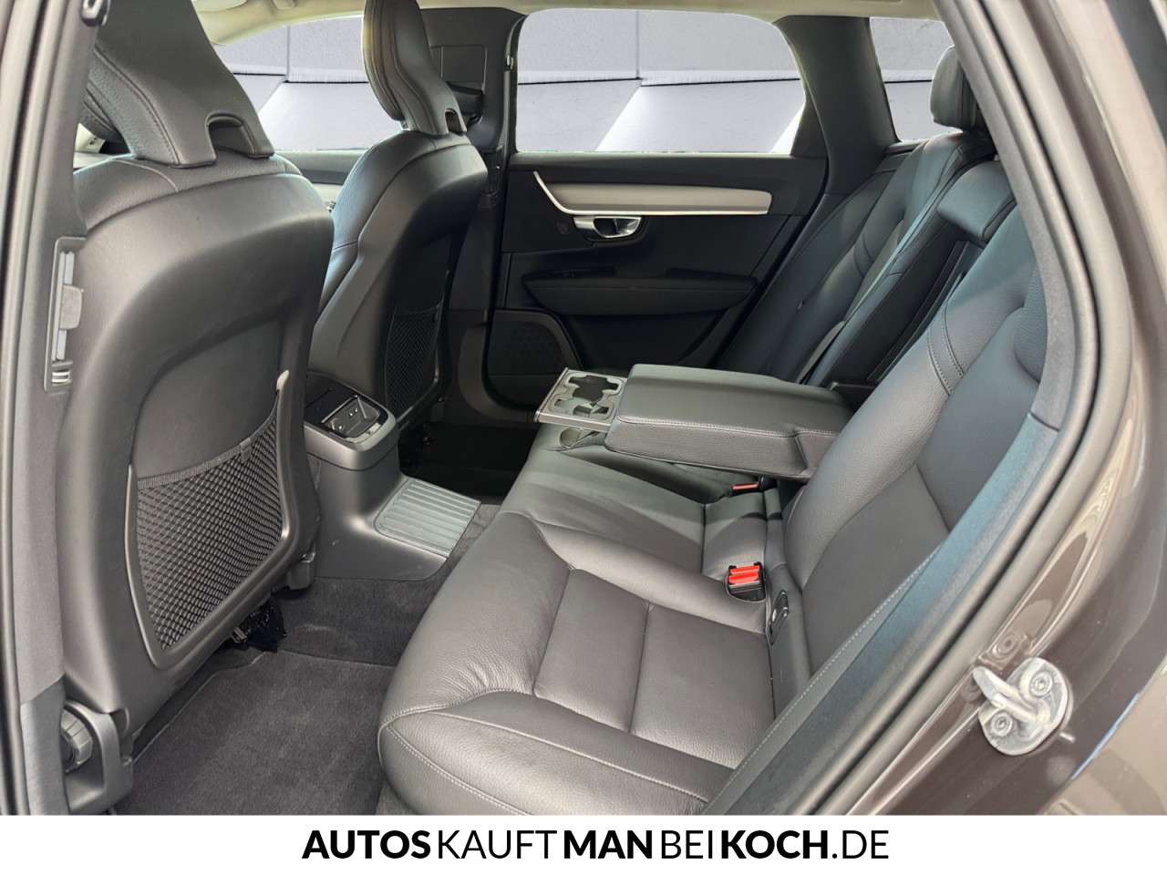 Fahrzeugbild eines Volvo V90