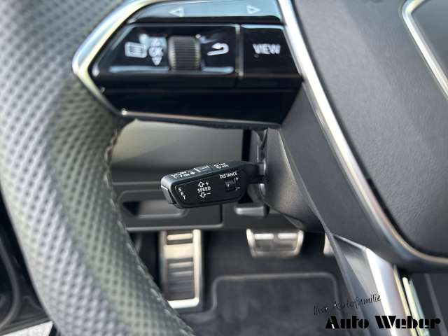 Fahrzeugbild eines Audi S6