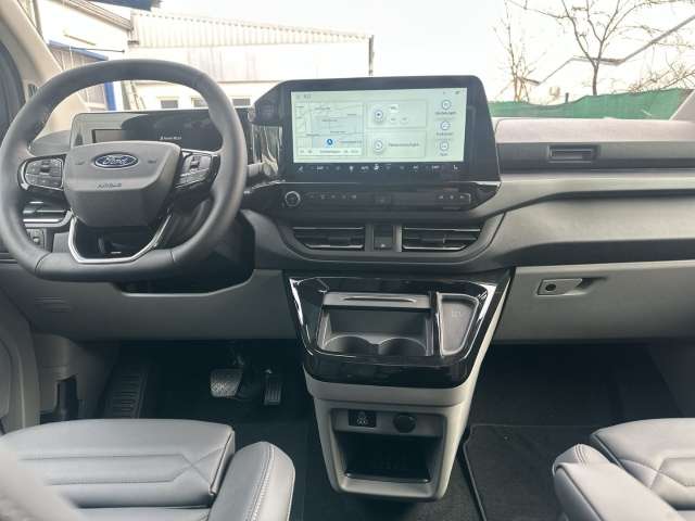 Fahrzeugbild eines Ford Tourneo Custom