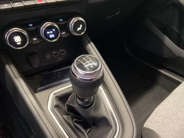 Fahrzeugbild eines Mitsubishi Colt