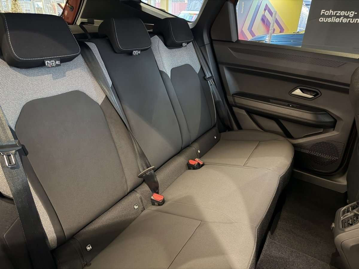 Fahrzeugbild eines Dacia Bigster