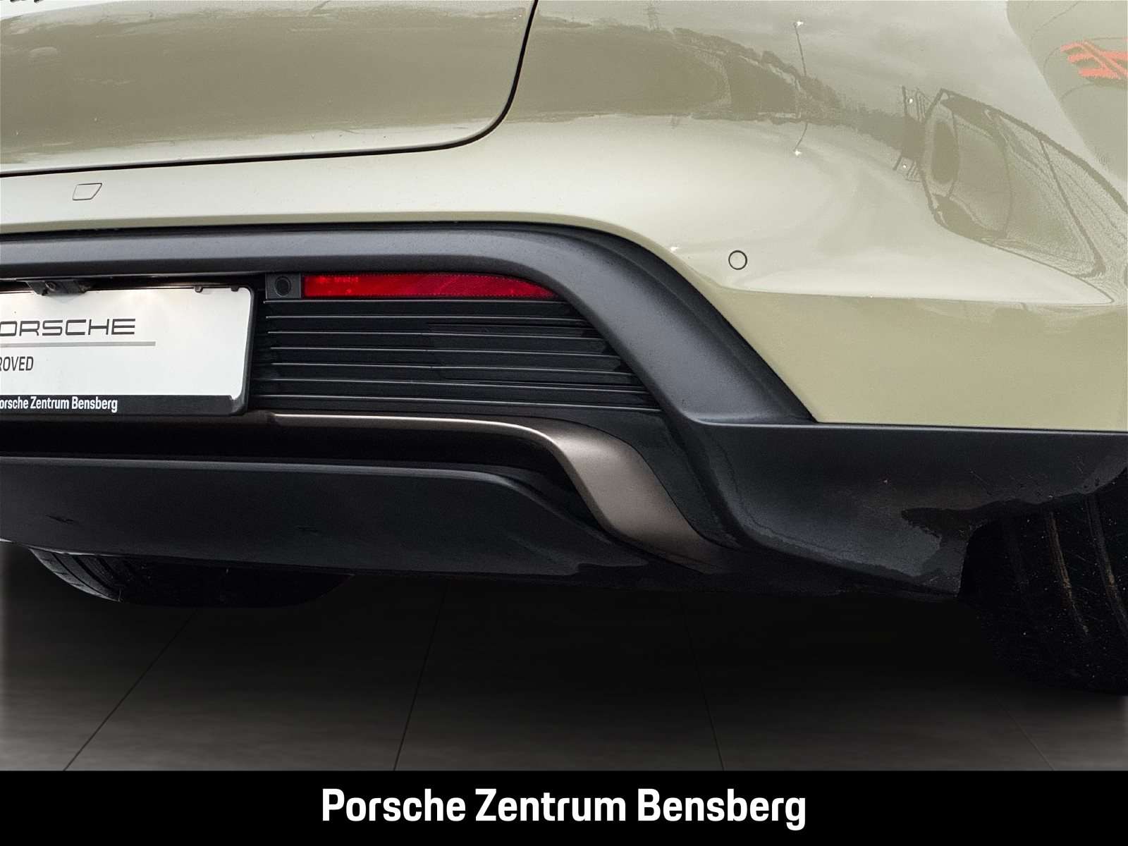 Fahrzeugbild eines Porsche Taycan