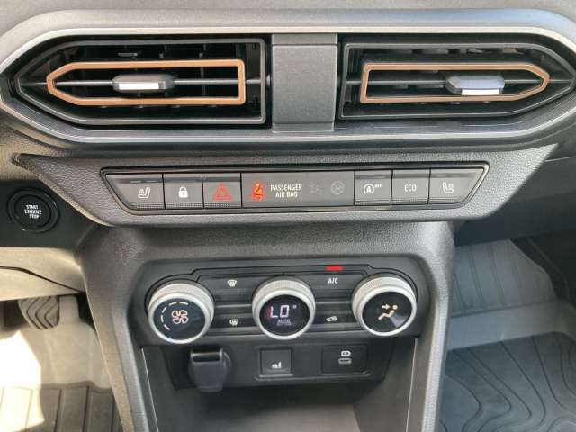 Fahrzeugbild eines Dacia Sandero