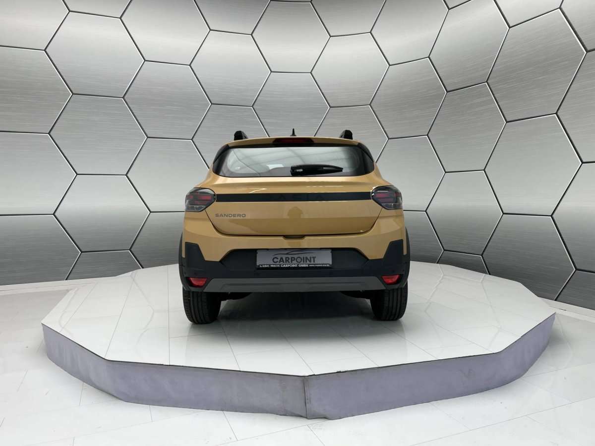 Fahrzeugbild eines Dacia Sandero