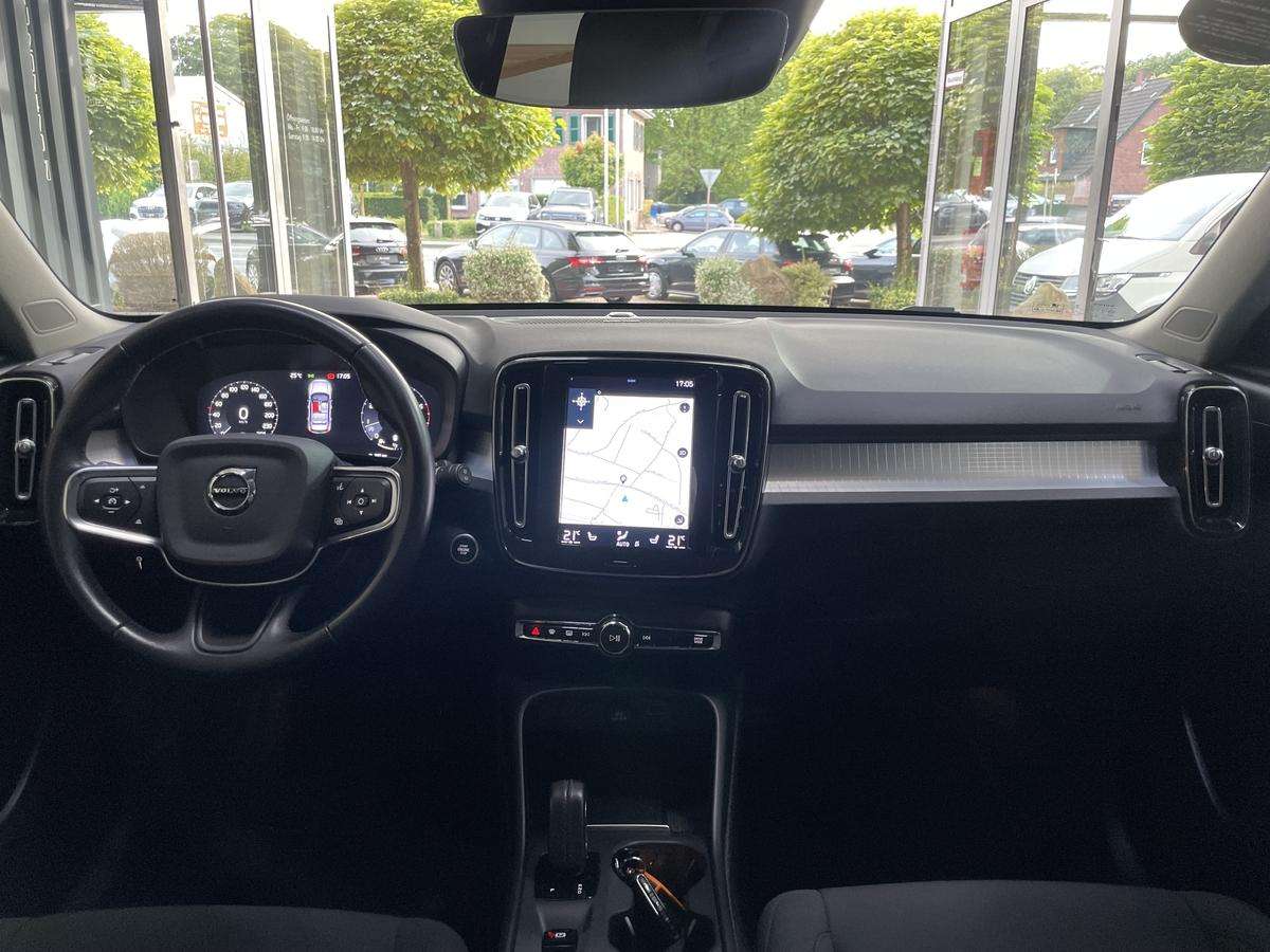 Fahrzeugbild eines Volvo XC40