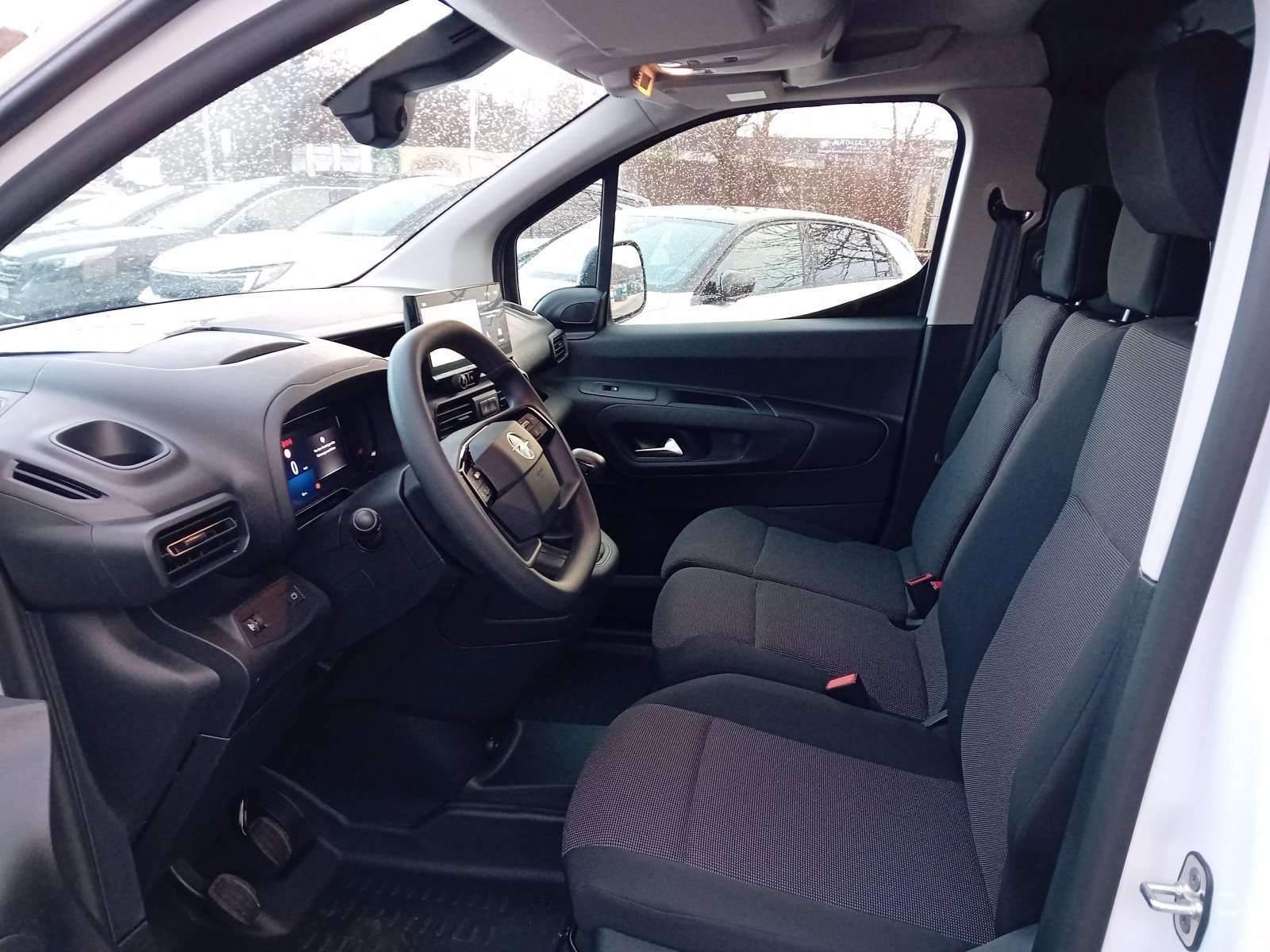 Fahrzeugbild eines Opel Combo Electric