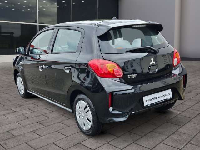 Fahrzeugbild eines Mitsubishi Space Star