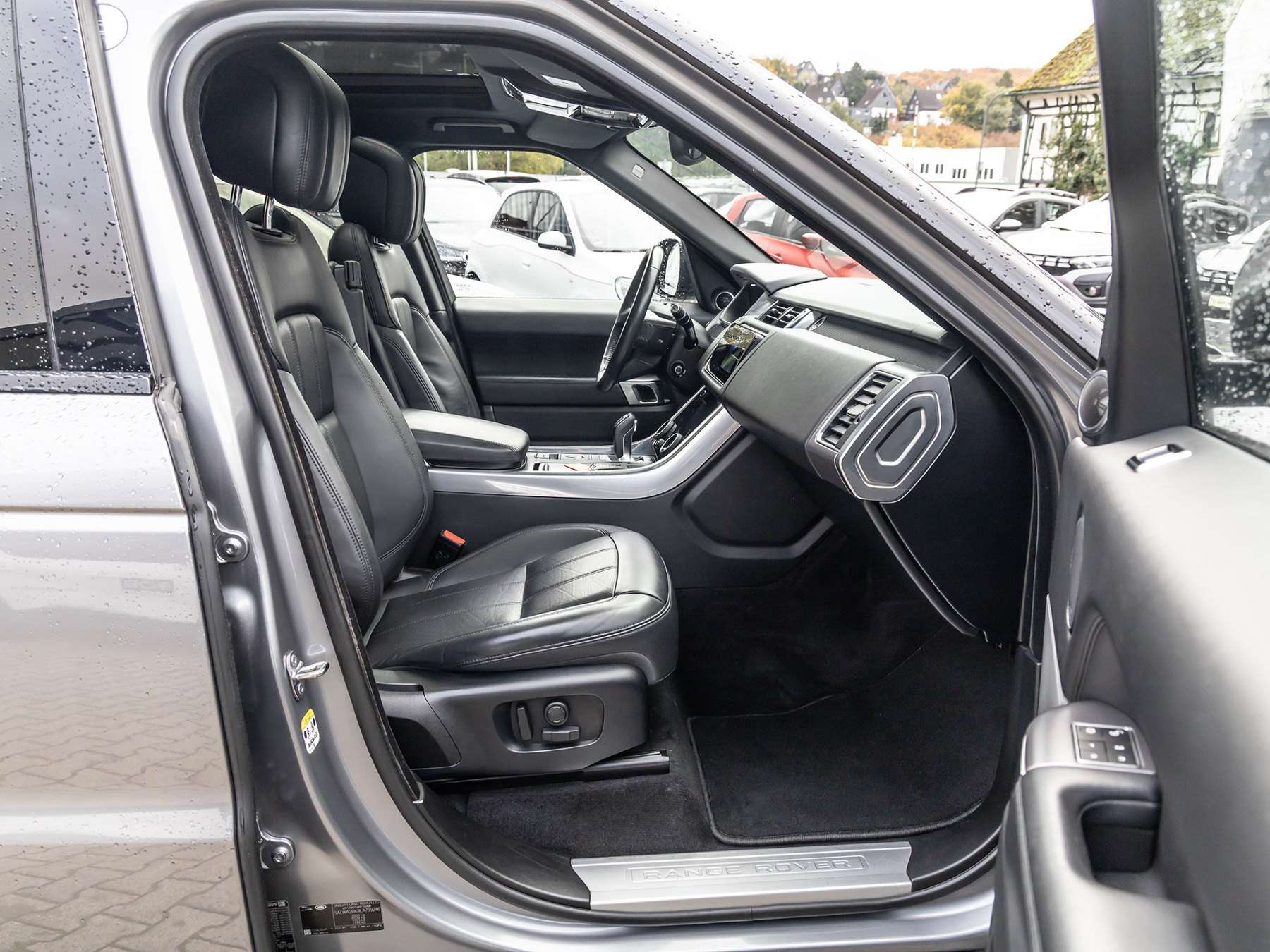 Fahrzeugbild eines Land Rover Range Rover Sport